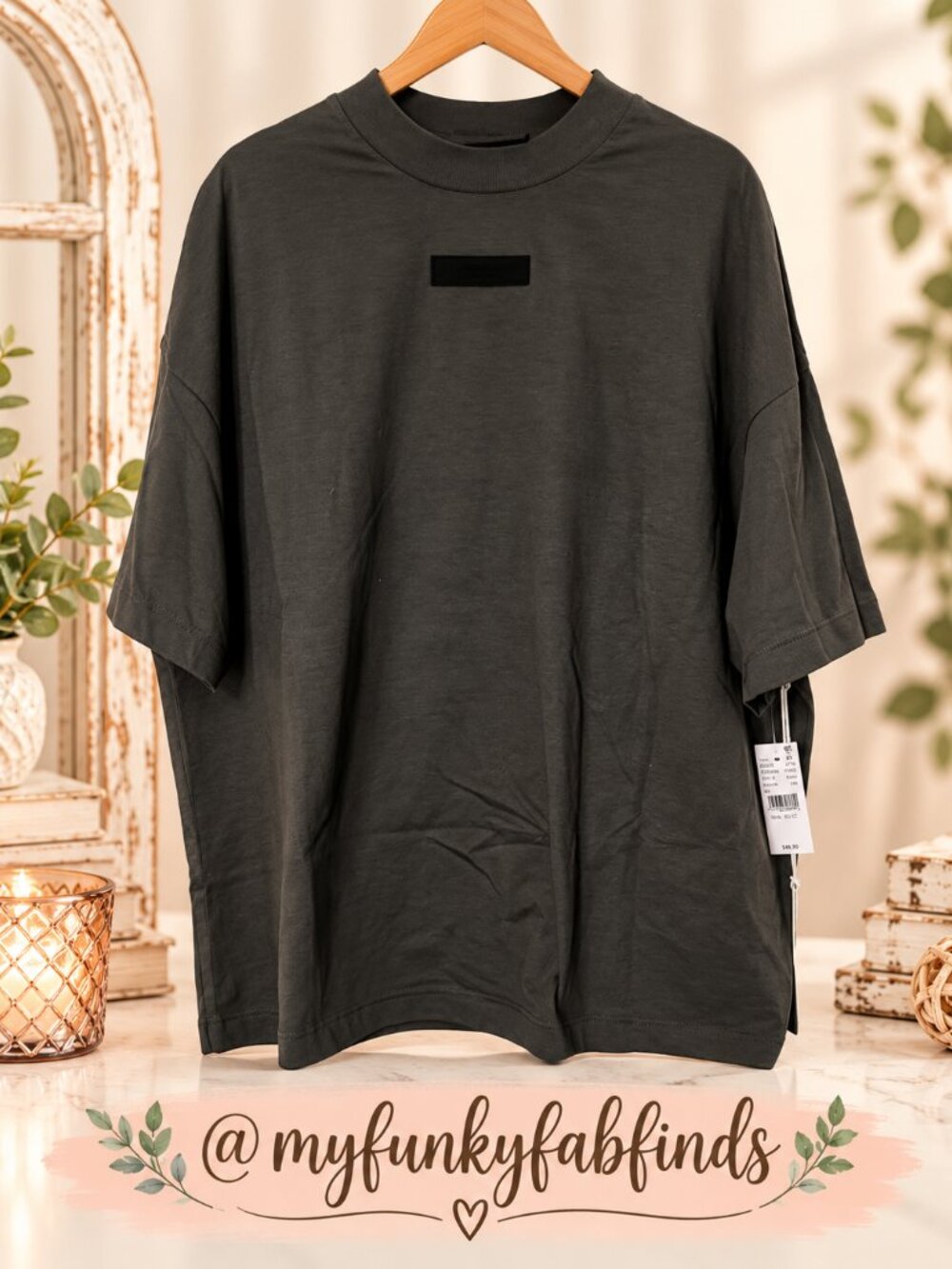 Fear of God ESSENTIALS Boxy Merch T-Shirt Grey NWT